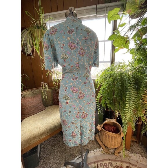 Vintage Korean Light Blue Silk Skirt Set w/ Floral Pattern - Picture 3 of 4